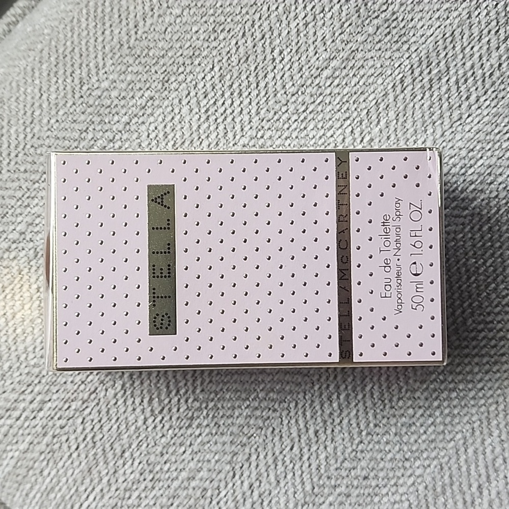 STELLA Eau de Toilette 1.6 fl oz New in Package perfume